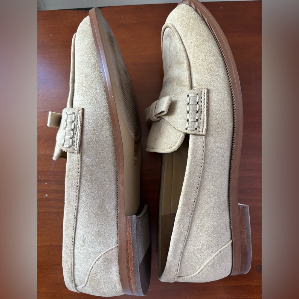 J. Crew Sueded bow loafers Loafers Light Khaki Size 7 - Picture 5 of 9